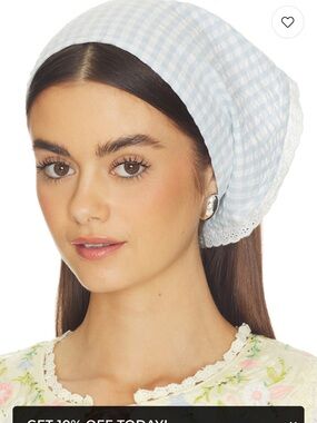 Light Blue Gingham Headscarf - Women's Fashion Accessory